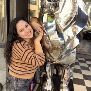 Meet your Posher, Jennifer